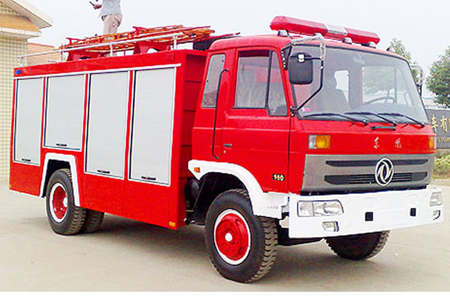 东风145单排水罐消防车左侧图片展示图